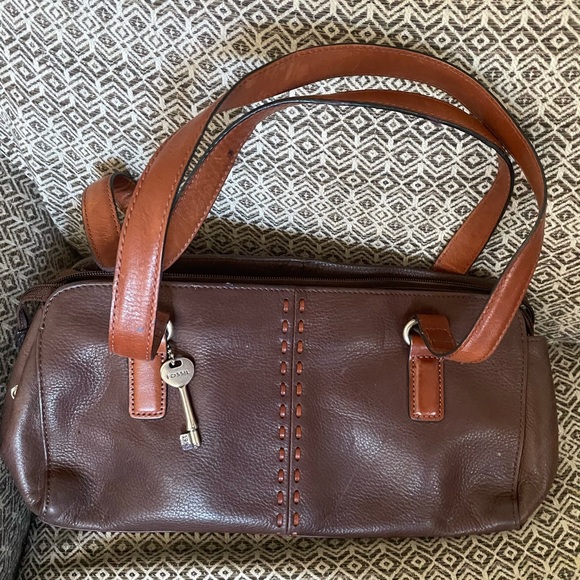 Fossil Handbags - SOLD-Vintage Fossil purse shoulder bag